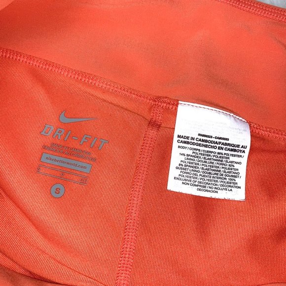 SOLD! 🏃♀️|•NIKE•| Running Crew Shorts Dri-Fit - Picture 8 of 8